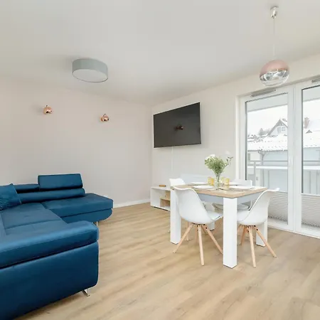 In The Centre Of Szymony By Renters Aparthotel
